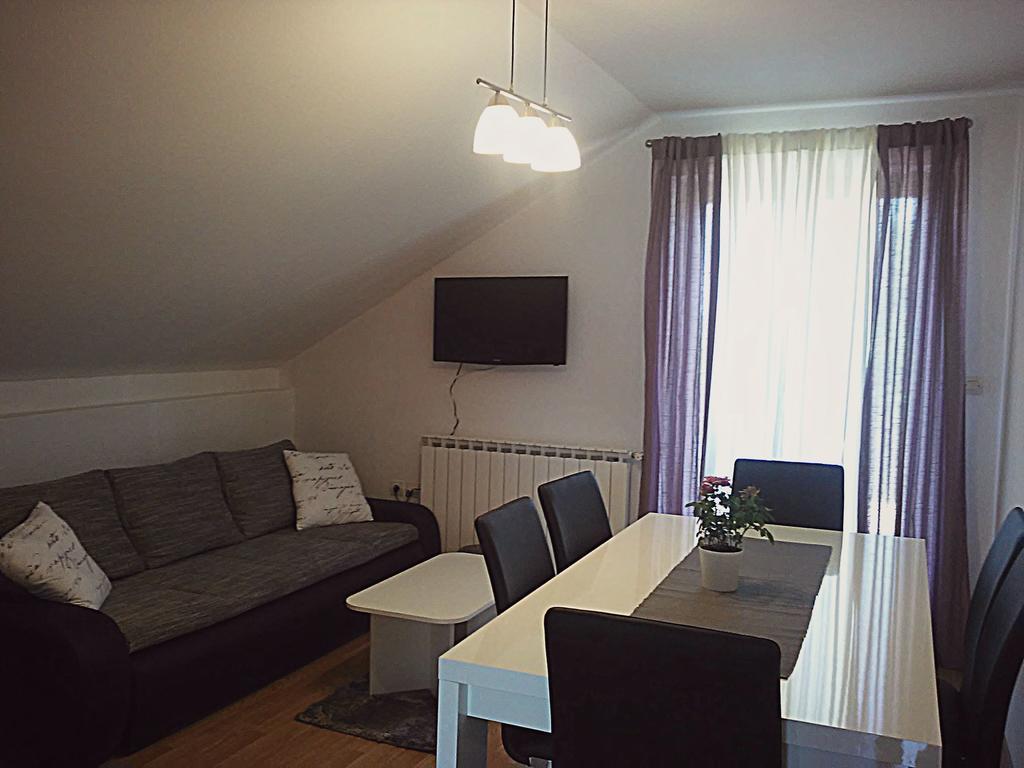 Apartment Silvia Slunj Pokoj fotografie
